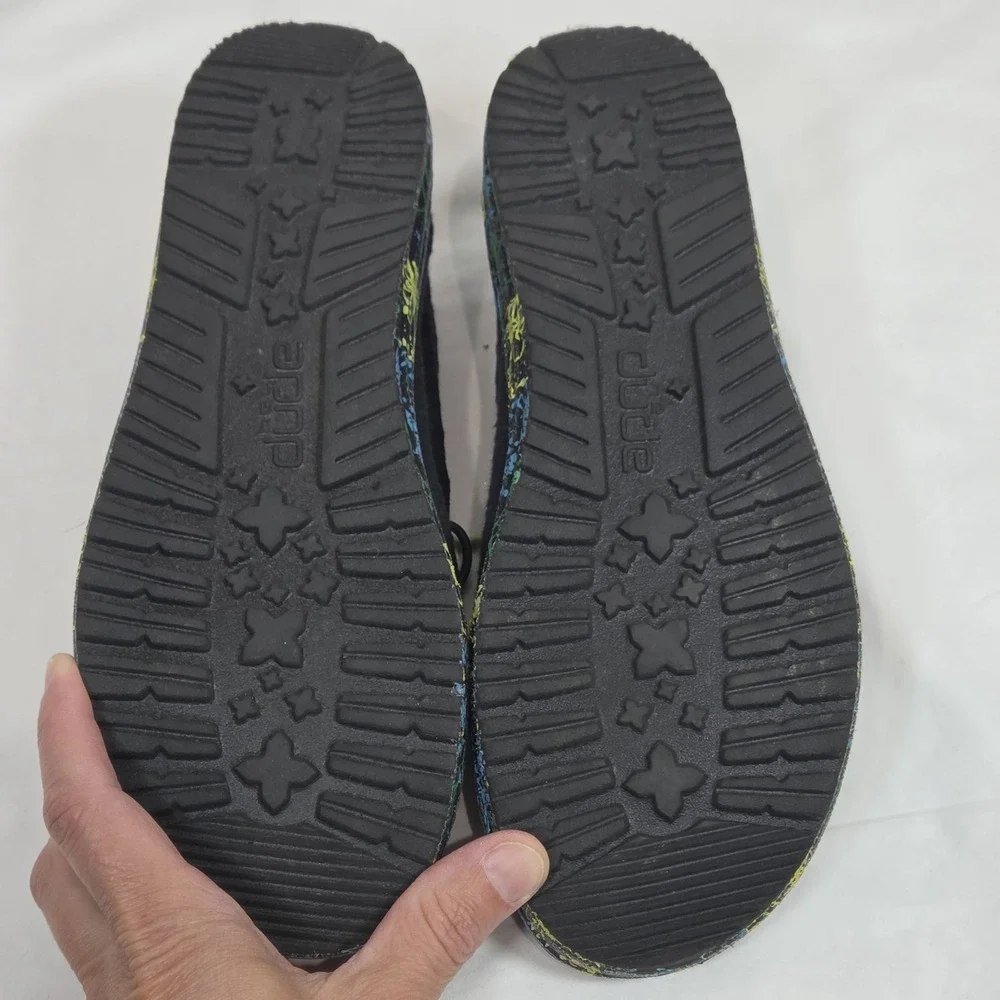 Hey Dude Wally Youth Kids Size 4 Black Green Gecko Splatter Loafers Slip On